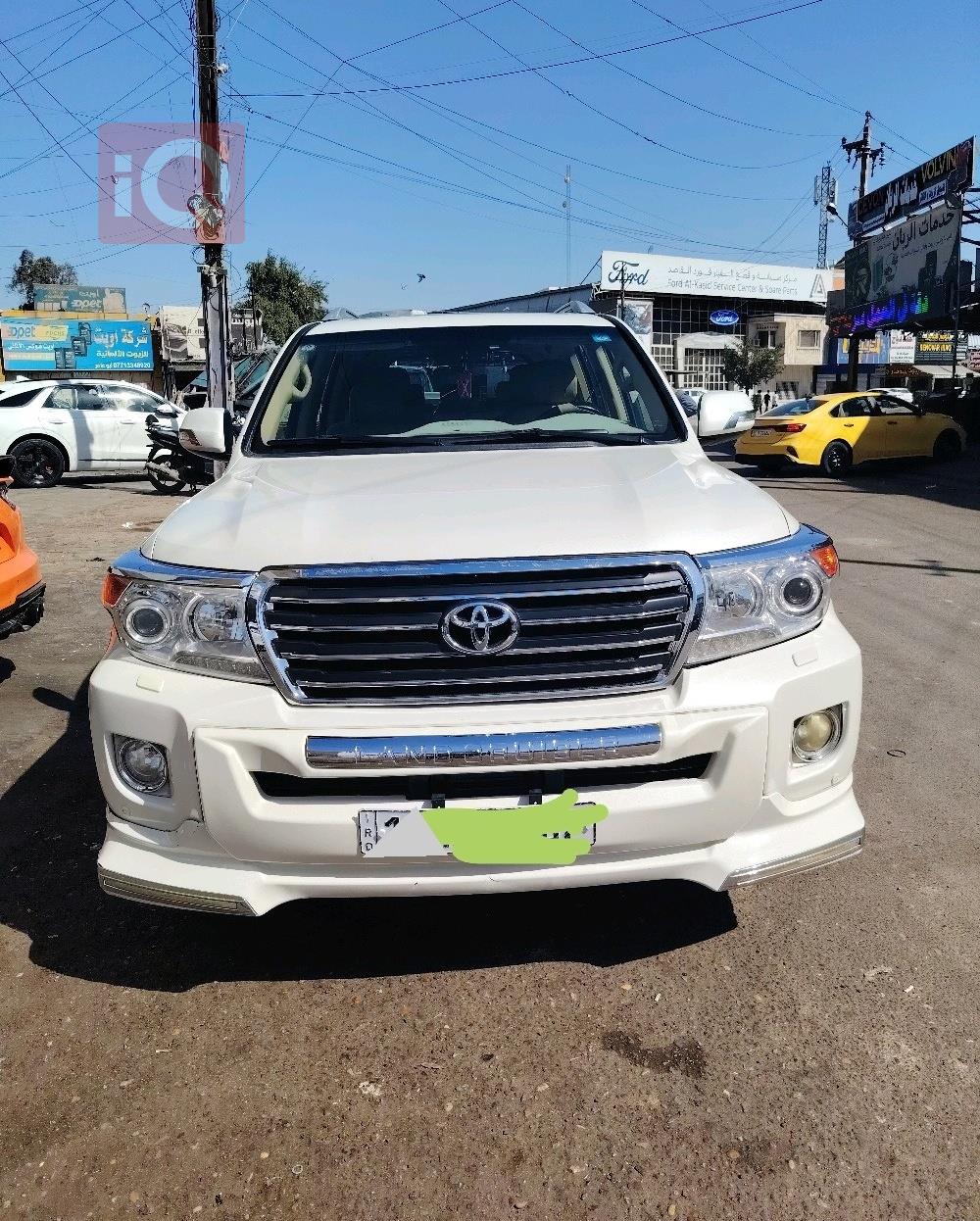 تويوتا لاندكروزر